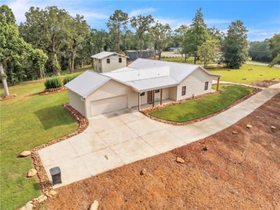 303 N Norris Drive
