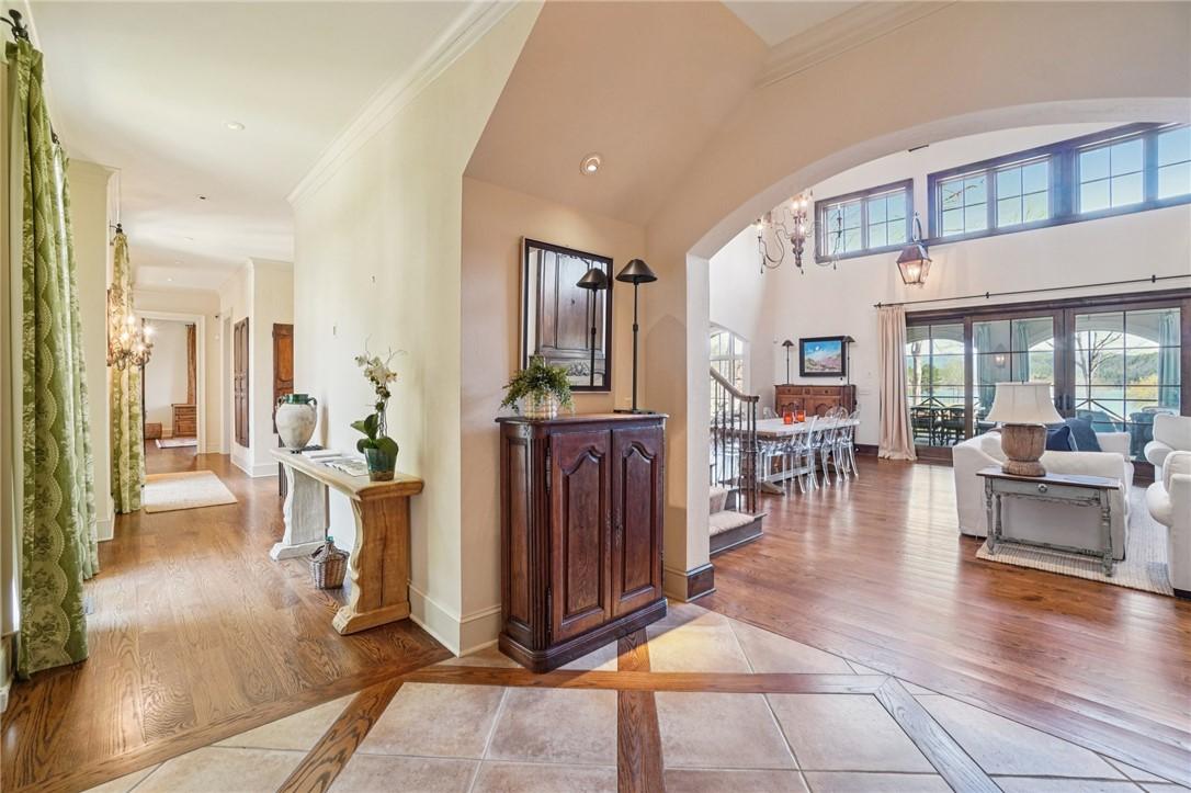 Image 2: Foyer