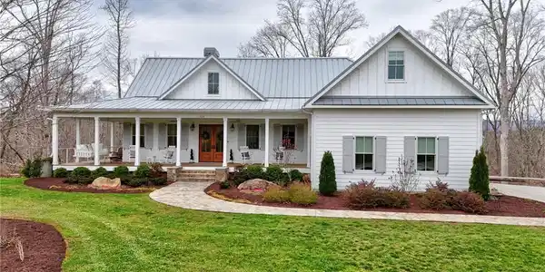 625 Riverstead Drive