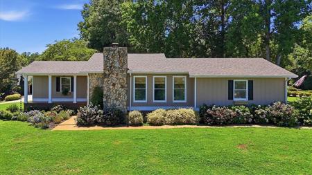 1800 Grandview Drive