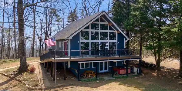 128 Freds Summit Place